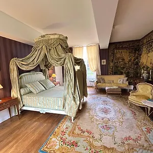  Bed & Breakfast Chateau De Cadouzan France