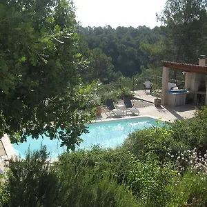 Les Hauts Des Materonnes Couette-café Tourves
